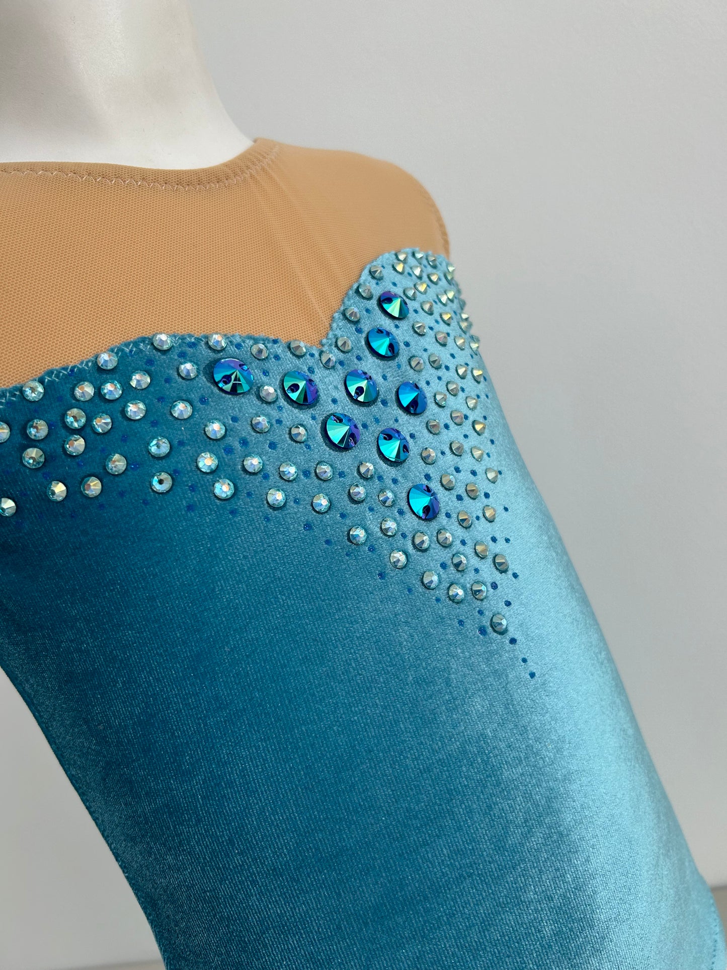 Maillot terciopelo azul ~ Talla 6