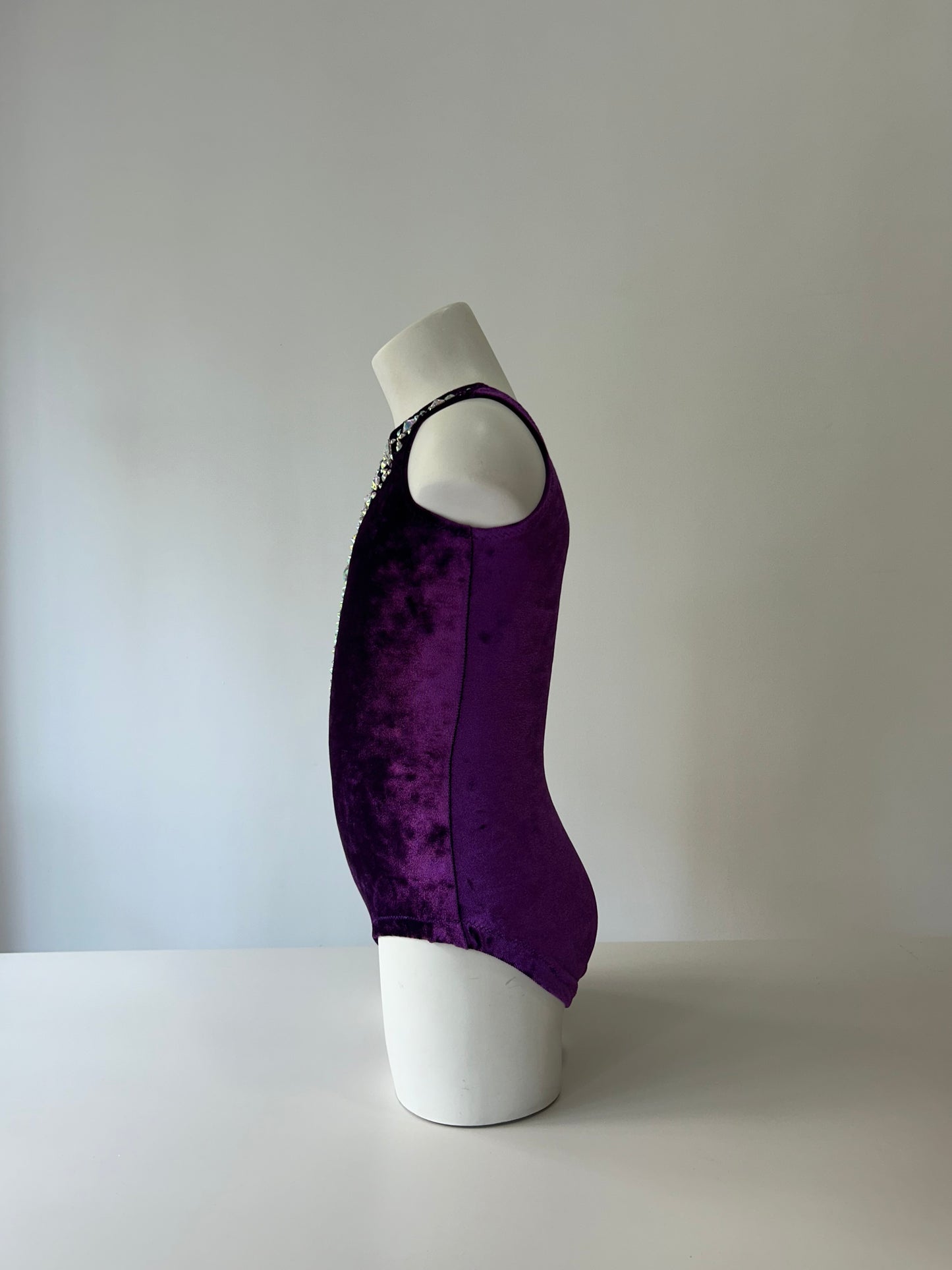 Maillot morado de terciopelo ~ Talla 4