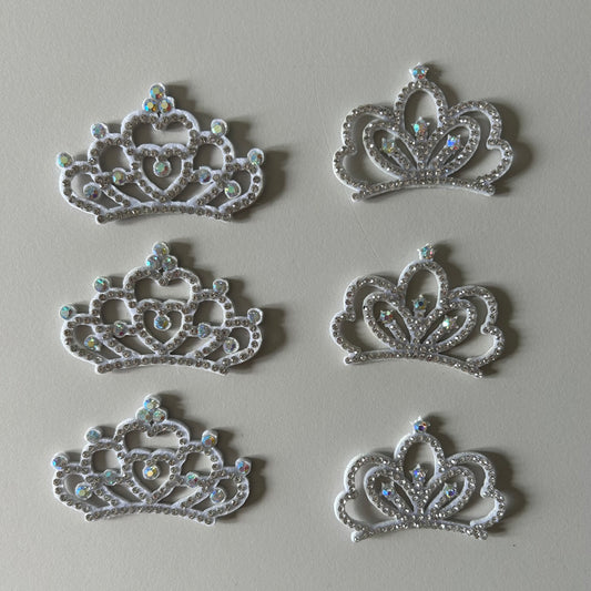 Adorno de moño - coronita princesa