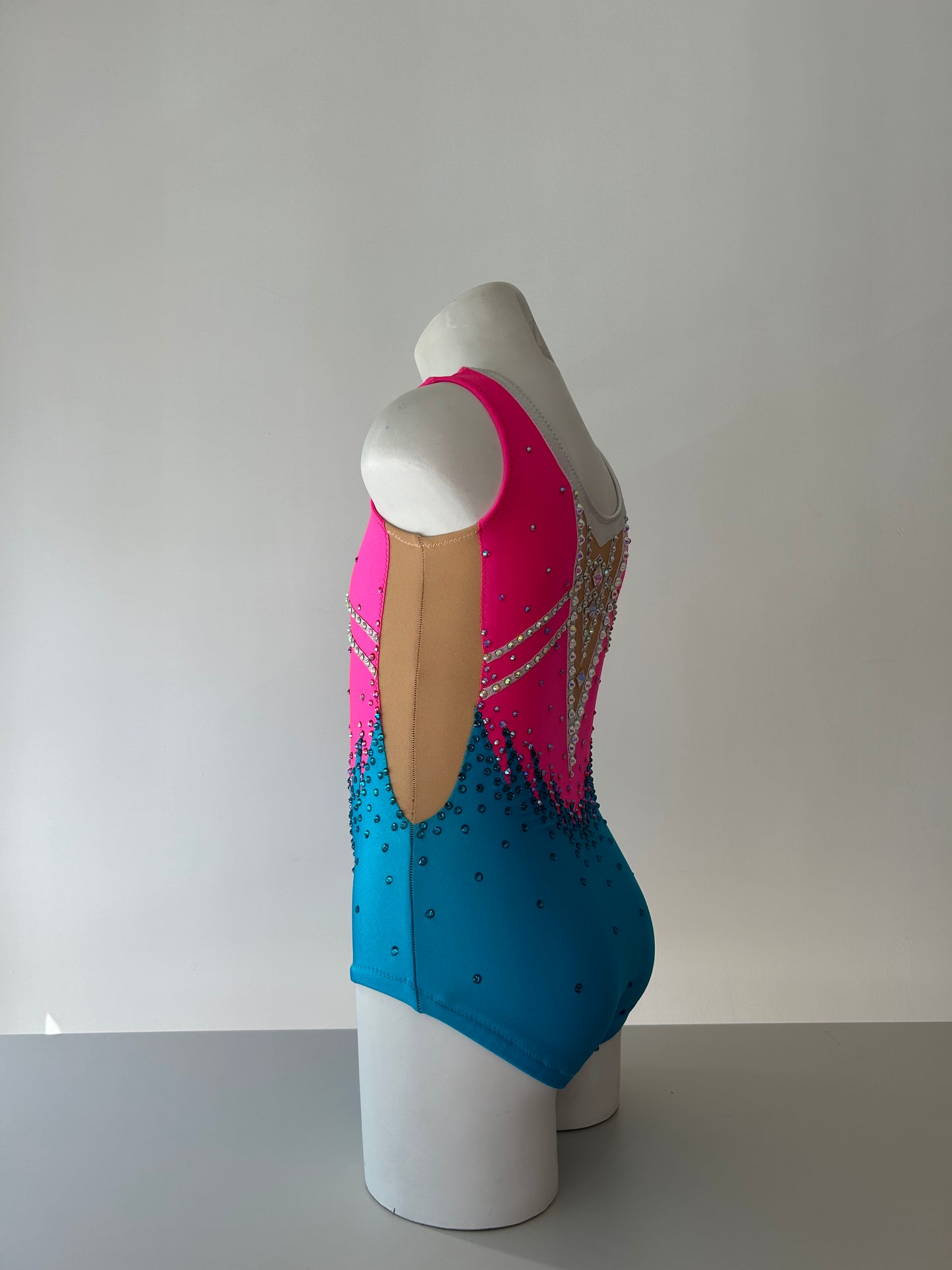 Maillot azul y rosa~ Talla 8
