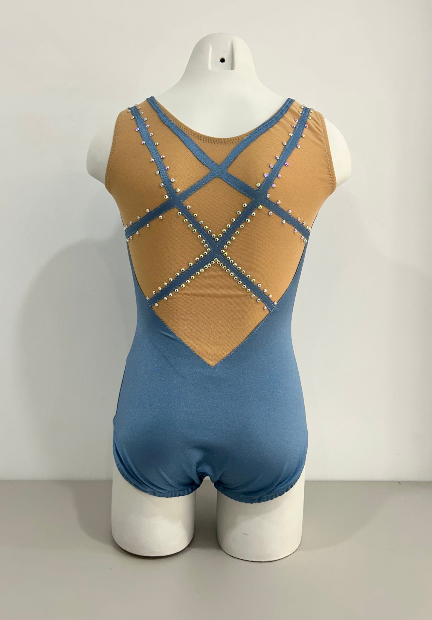 maillot competicion gimnasia ritmica en madrid y online malla mallas mayot mayots maiot maiots mallots en venta comprar online shaer azul grisaceo gris tiras cruzadas espalda