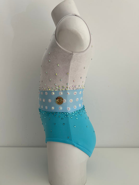 Chica Yeyé ~ talla 8