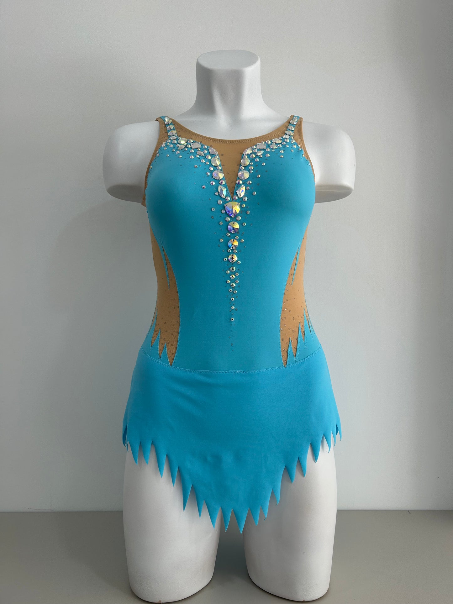 maillot gimnasia ritmica competicion en venta madrid malla mallot maoit mayots gimnasta azul con falda shaer tienda de gimnasia ritmica y maillots a medida en madrid españa envios