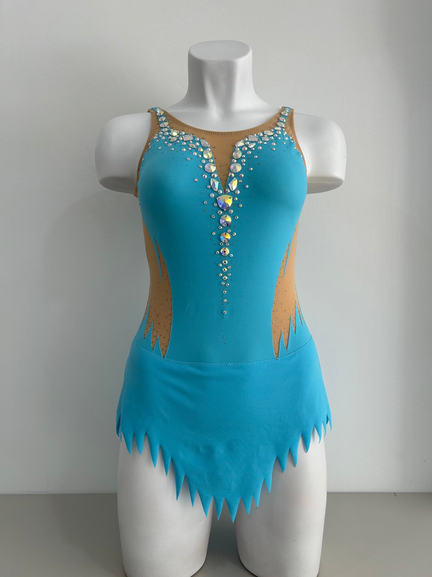 maillot gimnasia ritmica competicion en venta madrid malla mallot maoit mayots gimnasta azul con falda shaer tienda de gimnasia ritmica y maillots a medida en madrid españa envios