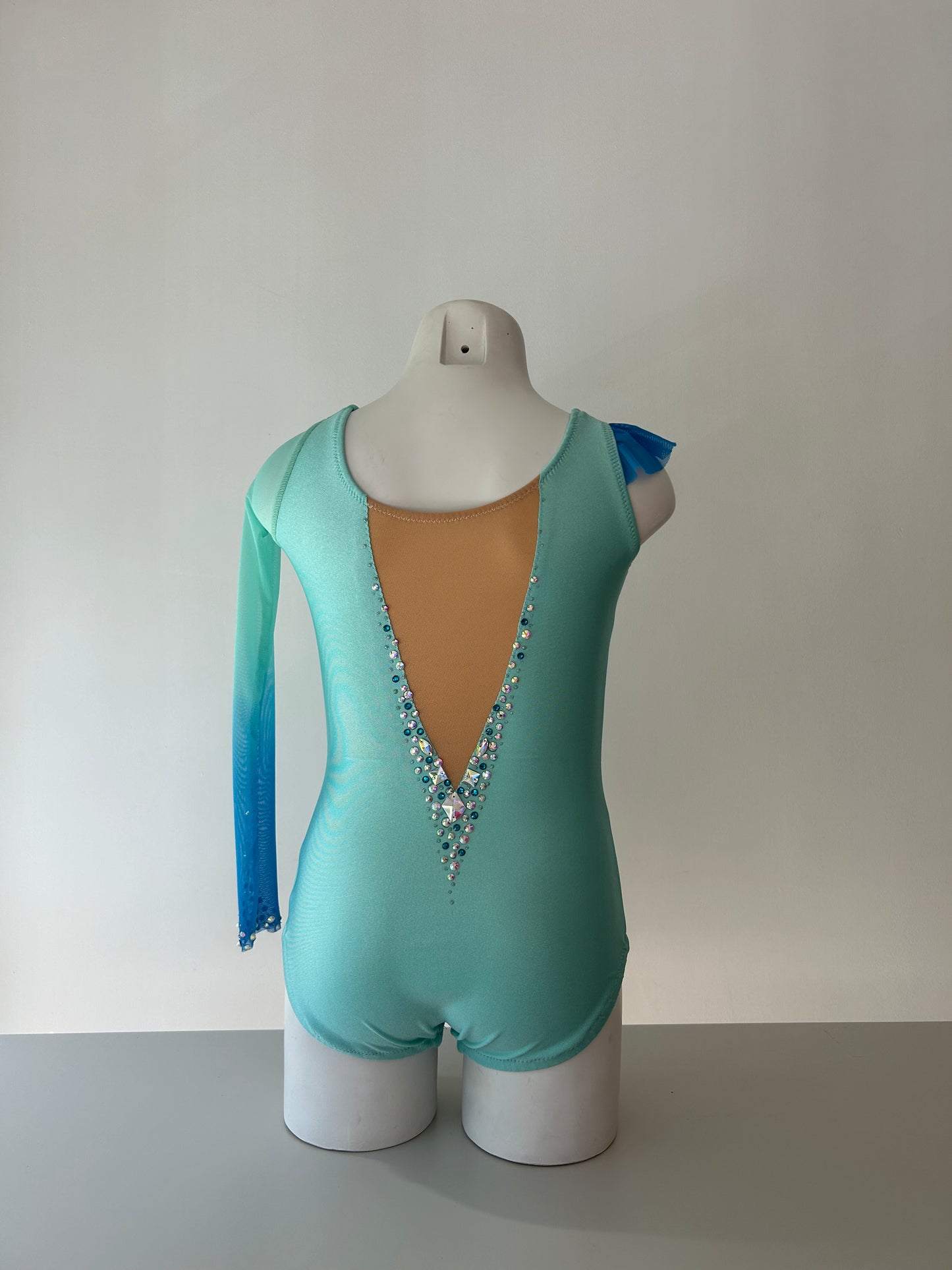 Maillot azul claro degradado ~ Talla 6