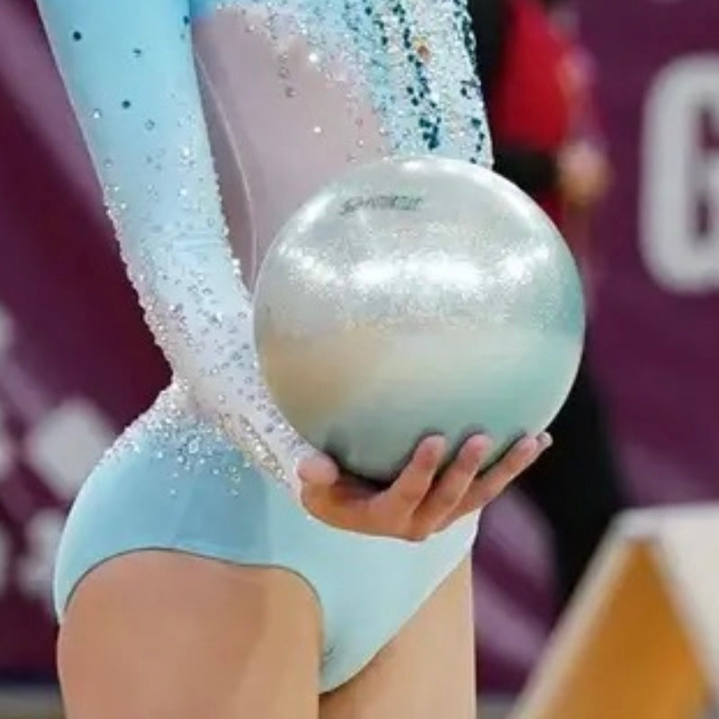 pelota glitter de competicion gimnasia ritmica plata y azul en venta en shaer tienda en madrid y online