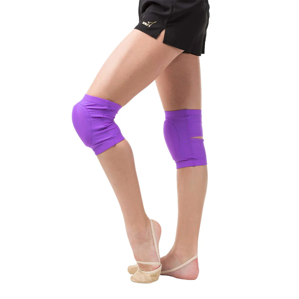 Rodilleras moradas marca solo rusia para gimnasia ritmica en venta en shaer tienda fisica en Madrid y online
