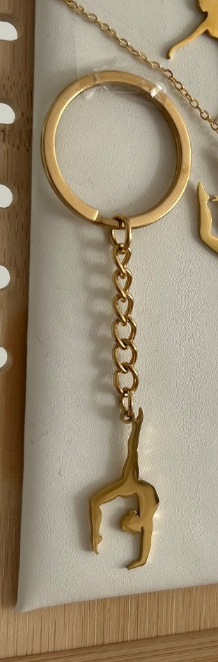 regalo para gimnastas llavero dorado flexibilidad