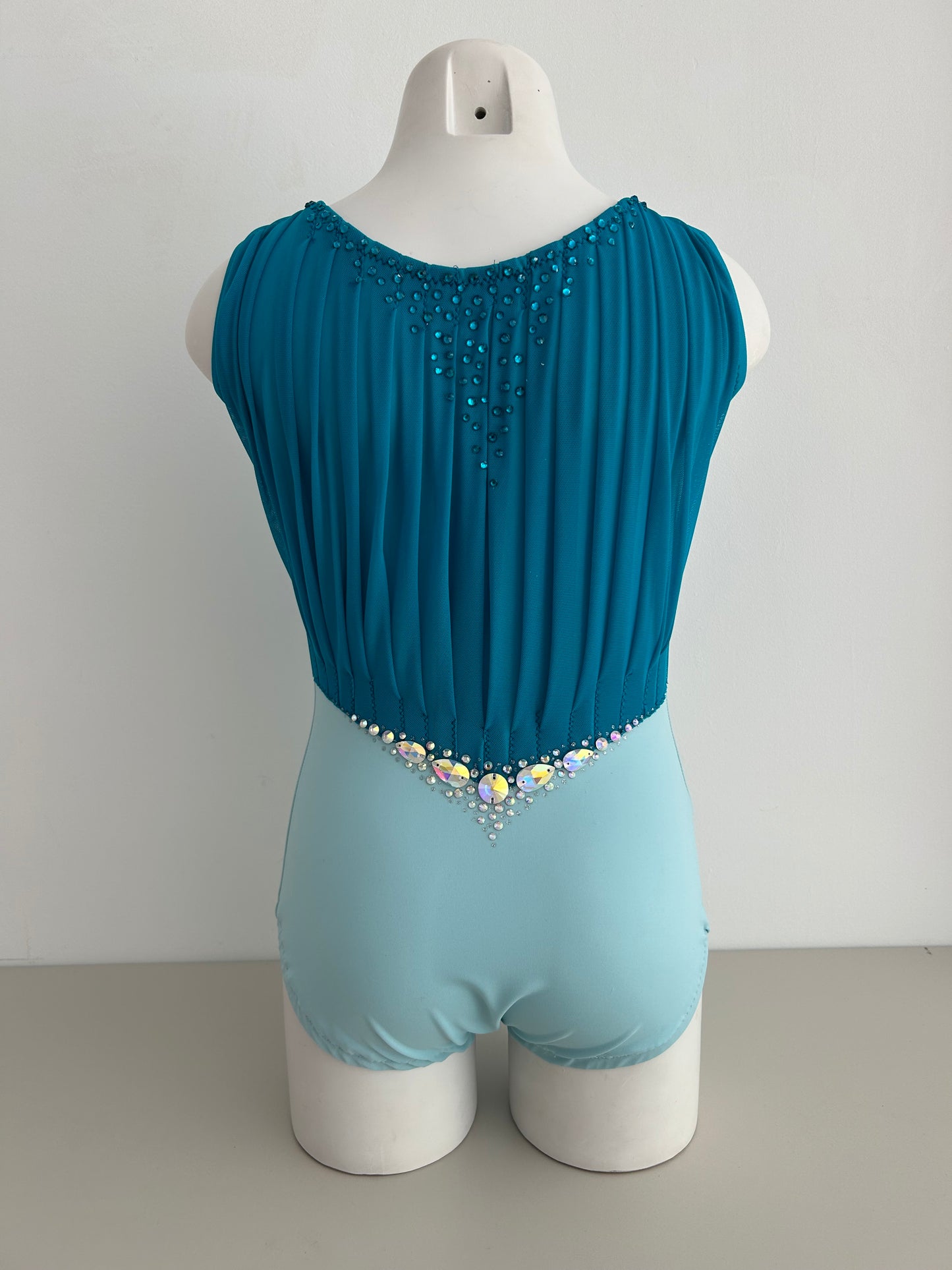Malla mallot maillot azul fruncido en venta para gimnasta de gimnasia rítmica