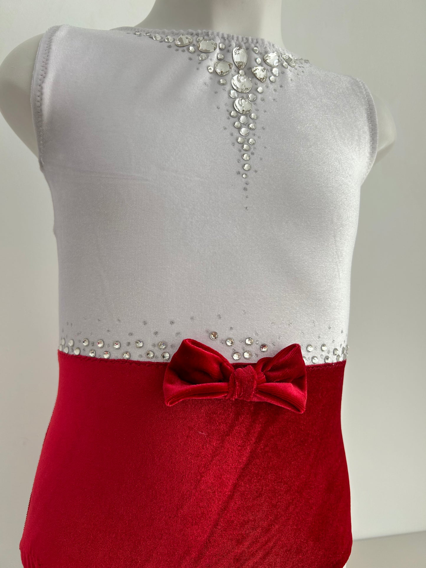 Maillot malla mallot Madrid de terciopelo estilo Mary poppins pajarita lazo rojo