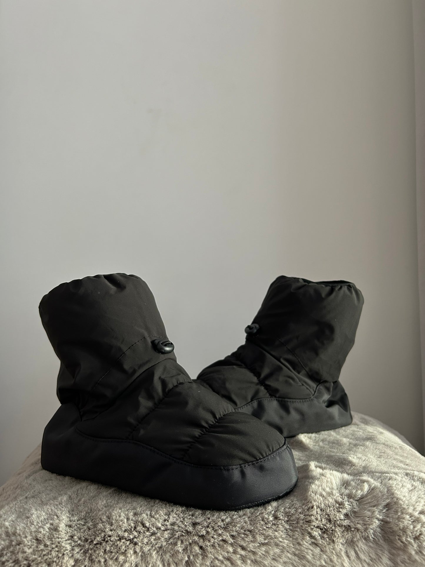 Botas de entrenamiento de color negro