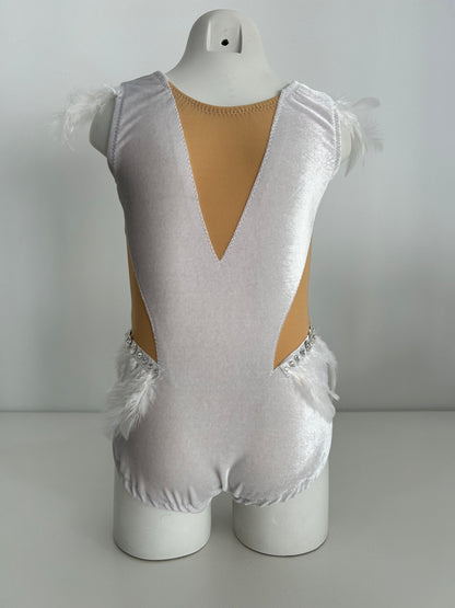 Maillot blanco terciopelo con plumas ~ Talla 6