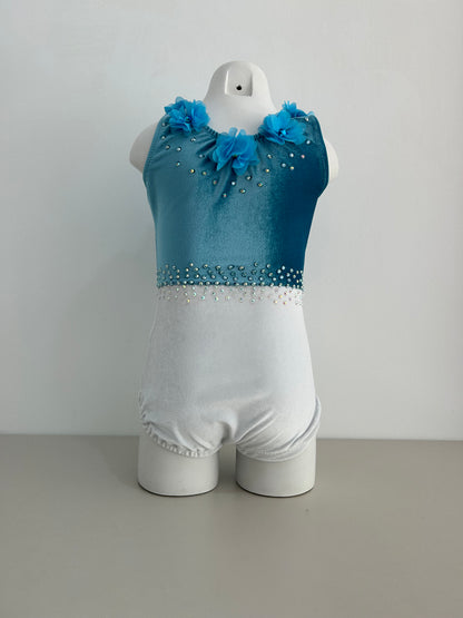 Maillot azul y blanco terciopelo ~ Talla 8