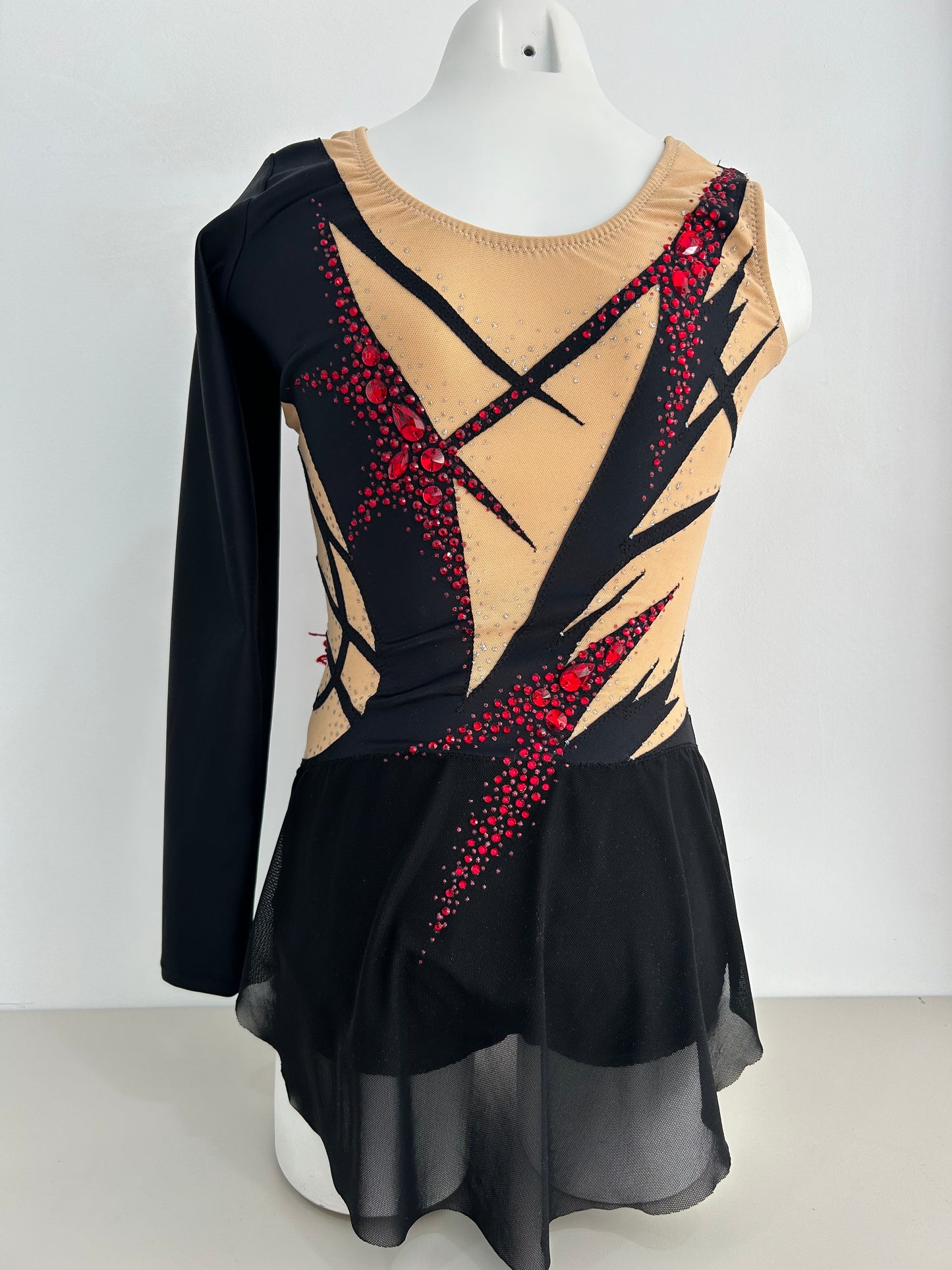 Maillot negro con flores ~ Talla 16