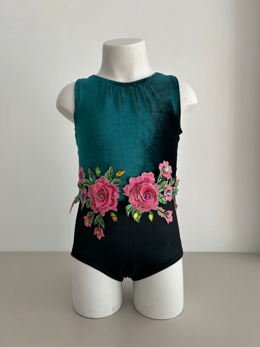 Maillot verde con flores ~ Talla 6