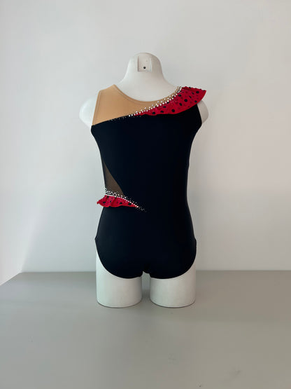 Maillot negro y rojo volantes~ Talla 8